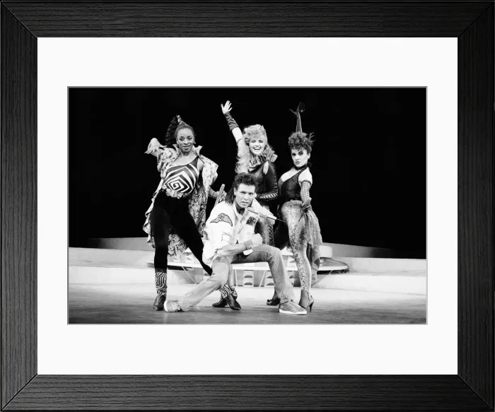 Framed Print : Cliff Richard, Dawn Hope, Jodie Wilson and Maria Ventua