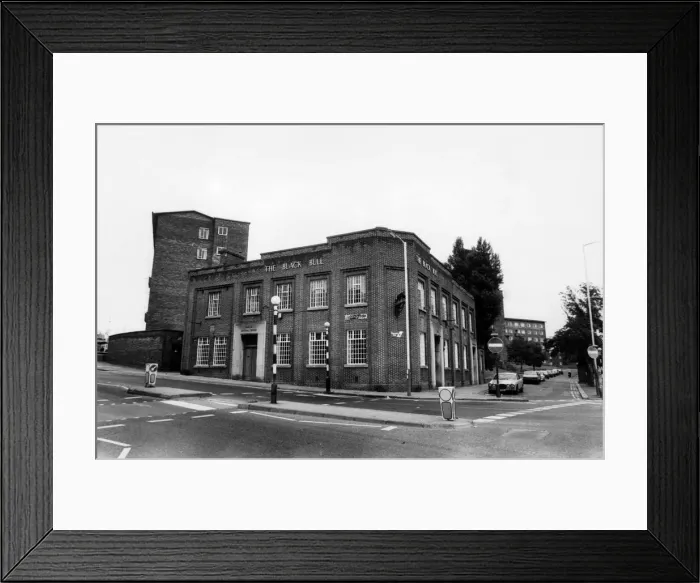 Framed Print : The Black Bull, Public House, Newcastle, 27th July 1984 Framed Print : The Black Bull, Public House, Newcastle, 27th July 1984