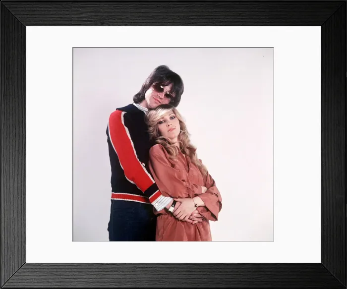 Framed Print : Lynsey De Paul Singer with Mike Moran singer Dbase MSI Framed Print : Lynsey De Paul Singer with Mike Moran singer Dbase MSI