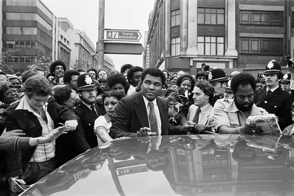 Muhammad Ali outside the Odeon in Birmingham. 7th June 1979