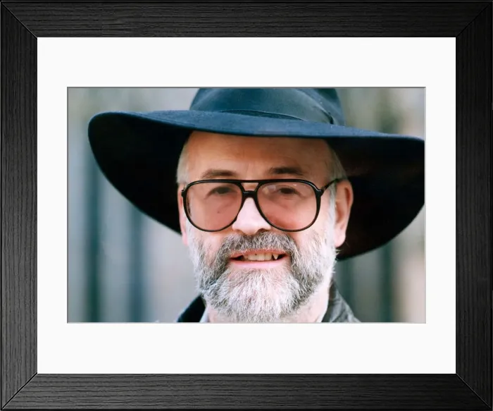 Framed Print : Terry Pratchett, an English author of fantasy novels. 3rd December 1992 Framed Print : Terry Pratchett, an English author of fantasy novels. 3rd December 1992