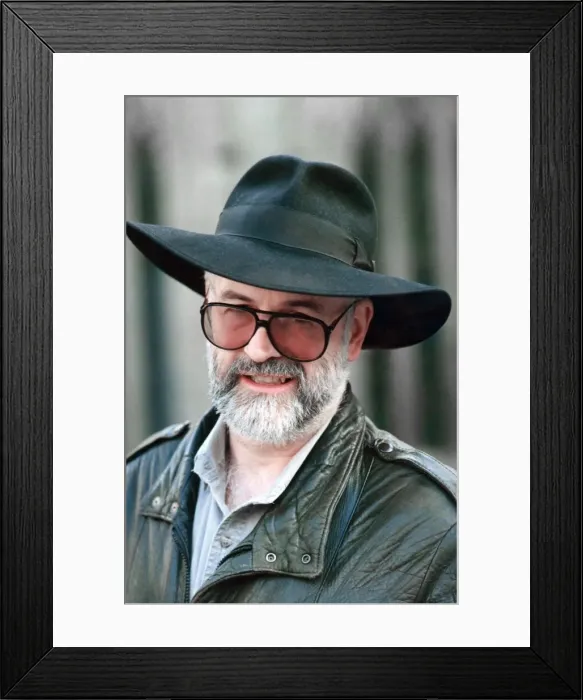 Framed Print : Terry Pratchett, an English author of fantasy novels. 3rd December 1992 Framed Print : Terry Pratchett, an English author of fantasy novels. 3rd December 1992