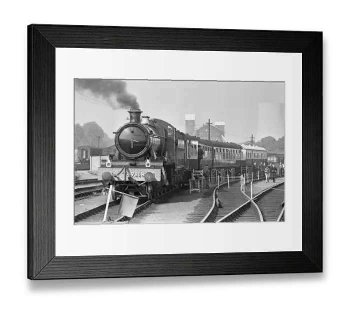 Framed Print : 7808 Cookham Manor a Great Western Railway 7800 Manor Class steam locomotive