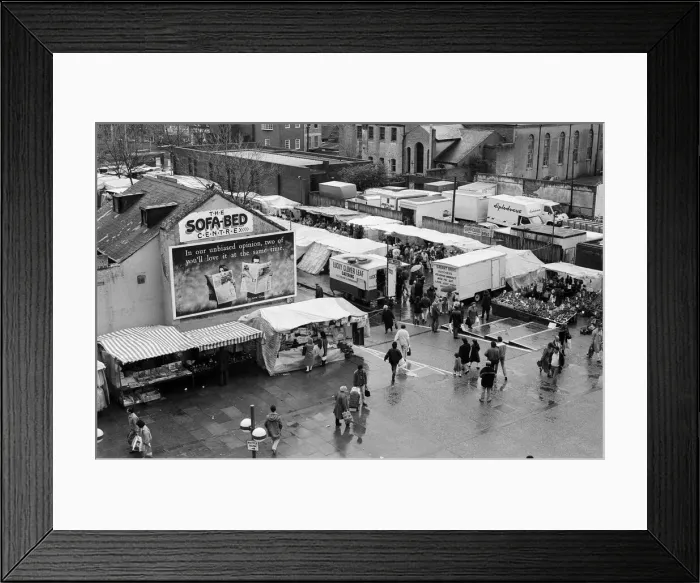 Framed Print : Reading Market, 16th April 1988 Framed Print : Reading Market, 16th April 1988