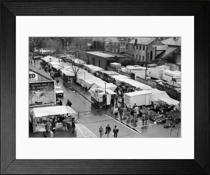 Framed Print : Reading Market, 16th April 1988 Framed Print : Reading Market, 16th April 1988