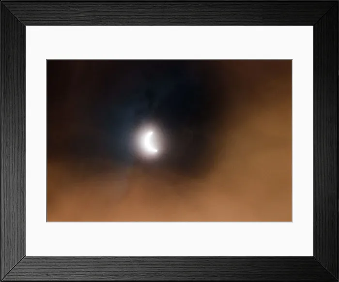 Framed Print : People watching a total solar eclipse, Caerphilly mountain. 11th August 1999 Framed Print : People watching a total solar eclipse, Caerphilly mountain. 11th August 1999