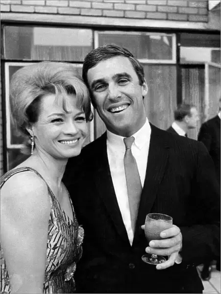 Burt Bacharach With Wife Angie Dickinson. April 1965 P015780
