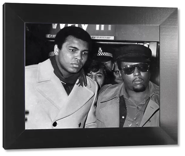 World heavyweight boxing champion Muhammad Ali arrived in London on a two-day visit