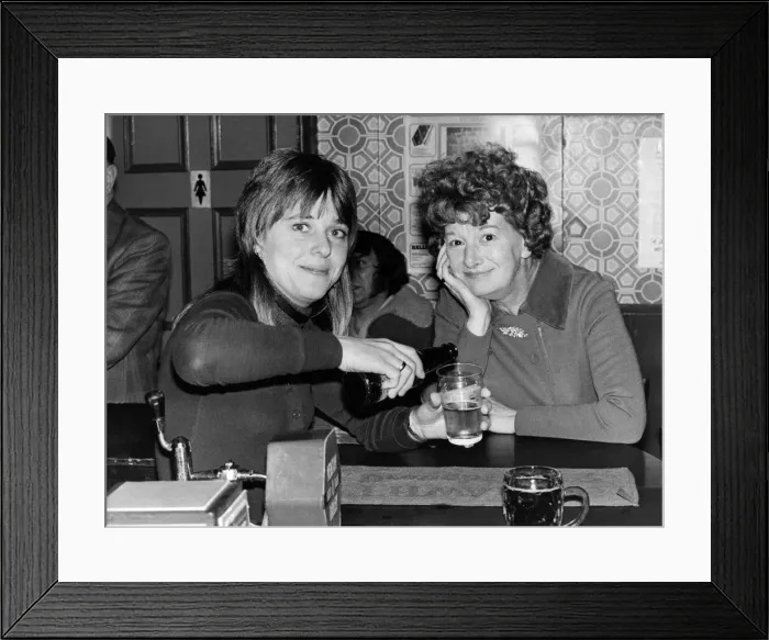 Framed Print : Jean Alexander actress. October 1978 P016315 Framed Print : Jean Alexander actress. October 1978 P016315