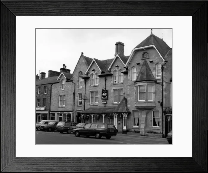 Framed Print : Tufton Arms Hotel, Public House, Appleby, Newcastle, 24th July 1990 Framed Print : Tufton Arms Hotel, Public House, Appleby, Newcastle, 24th July 1990