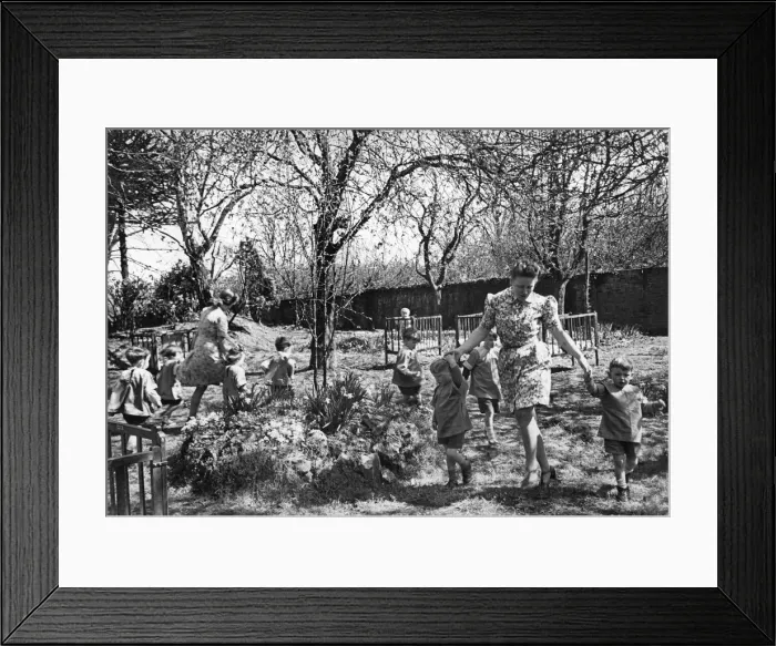 Framed Print : War and Children: Happy days in the Orchard Nursery. April 1942 P002350 Framed Print : War and Children: Happy days in the Orchard Nursery. April 1942 P002350