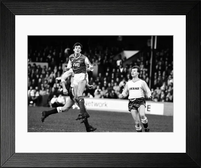 Framed Print : Reading 1-3 Arsenal, FA Cup third round match at Elm Park, Saturday 10th January 1987