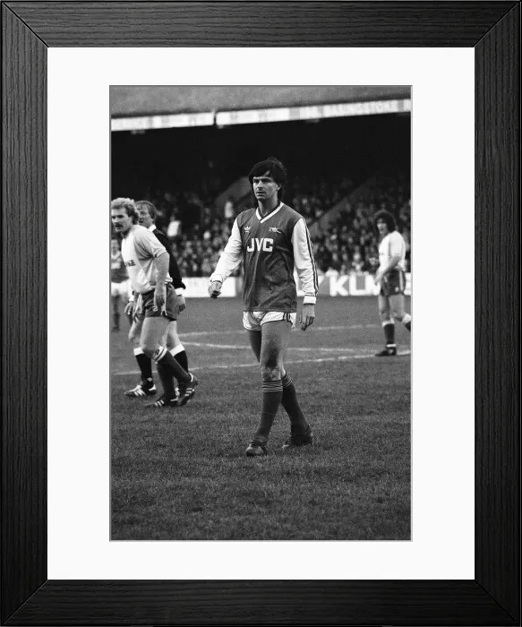 Framed Print : Reading 1-3 Arsenal, FA Cup third round match at Elm Park, Saturday 10th January 1987