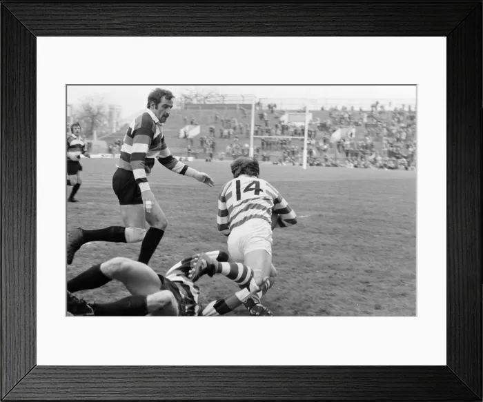 Framed Print : Gosforth 27-11 Waterloo, Rugby Union, John Player Cup final match at Twickenham Stadium Framed Print : Gosforth 27-11 Waterloo, Rugby Union, John Player Cup final match at Twickenham Stadium