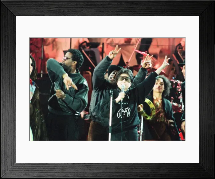 Framed Print : John Lennon Memorial Concert held at Pier Head, Liverpool. Yoko Ono on stage Framed Print : John Lennon Memorial Concert held at Pier Head, Liverpool. Yoko Ono on stage
