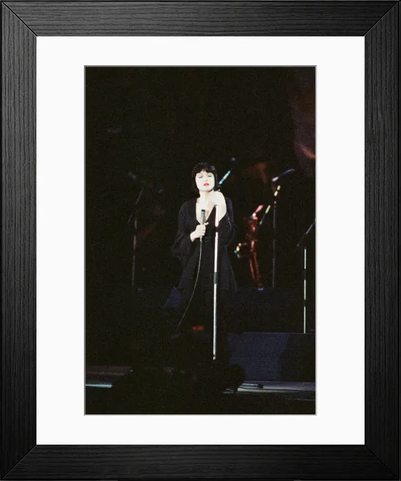 Framed Print : John Lennon Scholarship Concert held at Pier Head, Liverpool. Saturday 5th May 1990