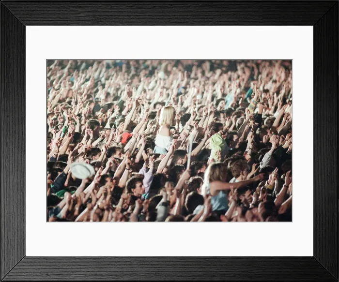 Framed Print : John Lennon Scholarship Concert held at Pier Head, Liverpool. Saturday 5th May 1990
