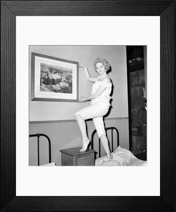 Framed Print : Liz Fraser, English Actress, 1964 Framed Print : Liz Fraser, English Actress, 1964