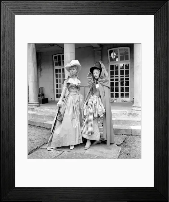 Framed Print : Actresses and models take part in a 18th century fashion parade at Pinewood Studios