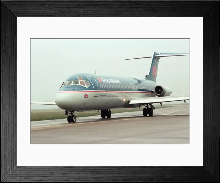 Framed Print : British Midland operated a commemorative flight to Teesside Airport to mark its last DC9 Framed Print : British Midland operated a commemorative flight to Teesside Airport to mark its last DC9