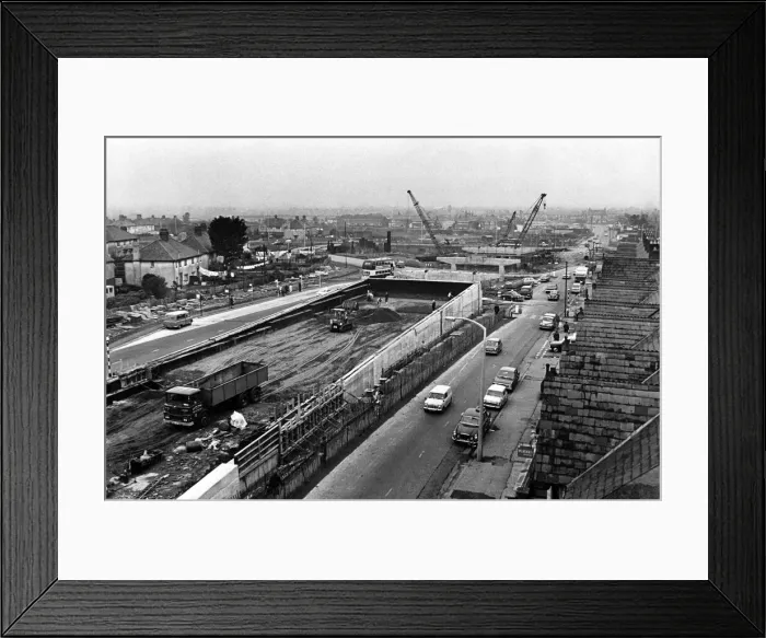 Framed Print : Work in progress on the North Road / Western Avenue interchange on the northern exit Framed Print : Work in progress on the North Road / Western Avenue interchange on the northern exit