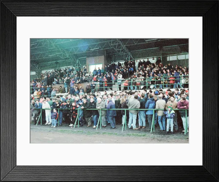 Framed Print : Billingham Synthonia 1-2 Woking, FA Trophy, Quarter final replay, Central Avenue Stadium Framed Print : Billingham Synthonia 1-2 Woking, FA Trophy, Quarter final replay, Central Avenue Stadium