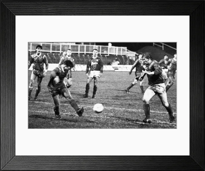 Framed Print : Billingham Synthonia Football Team, in action, 24th April 1989 Framed Print : Billingham Synthonia Football Team, in action, 24th April 1989