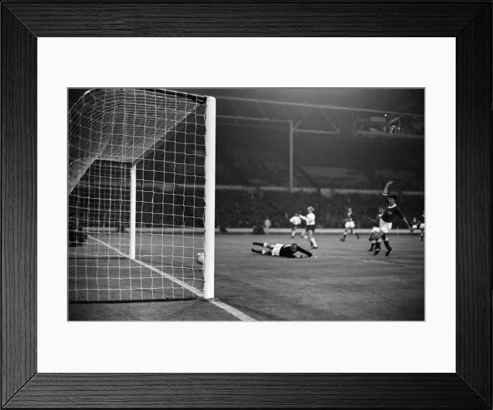 Framed Print : International Friendly match at Wembley Stadium. England 2 v Austria 3 Framed Print : International Friendly match at Wembley Stadium. England 2 v Austria 3