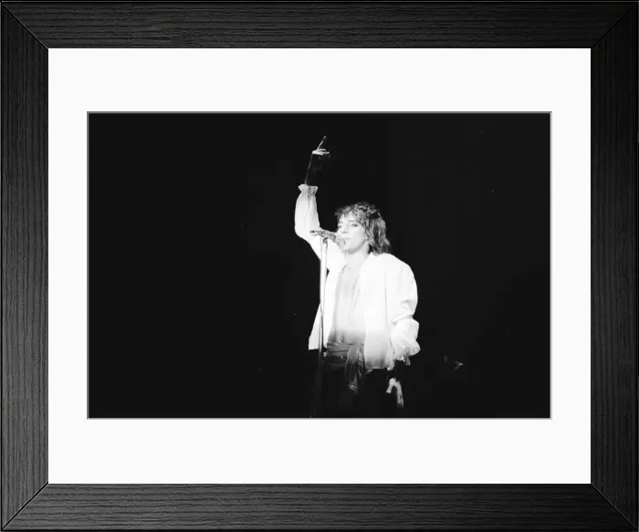 Framed Print : Rod Stewart performing on stage at the Odeon in Birmingham 30th November 1976
