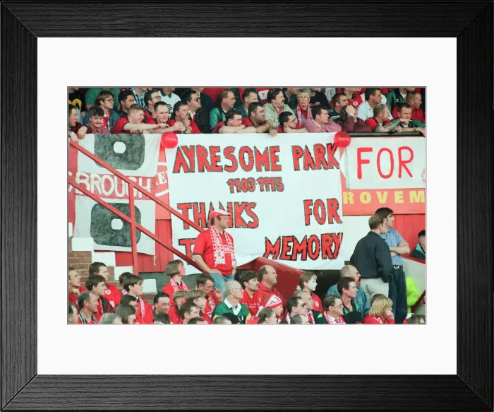 Framed Print : Middlesbrough 2-1 Luton Town, League Division One match at Ayresome Park Framed Print : Middlesbrough 2-1 Luton Town, League Division One match at Ayresome Park