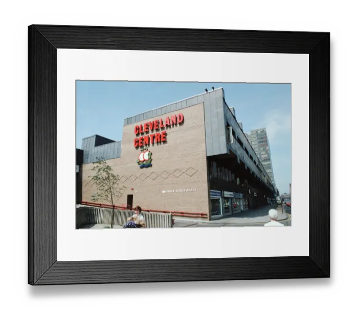 Framed Print : Cleveland Centre, Shopping Centre, Middlesbrough, 17th July 1989 Framed Print : Cleveland Centre, Shopping Centre, Middlesbrough, 17th July 1989