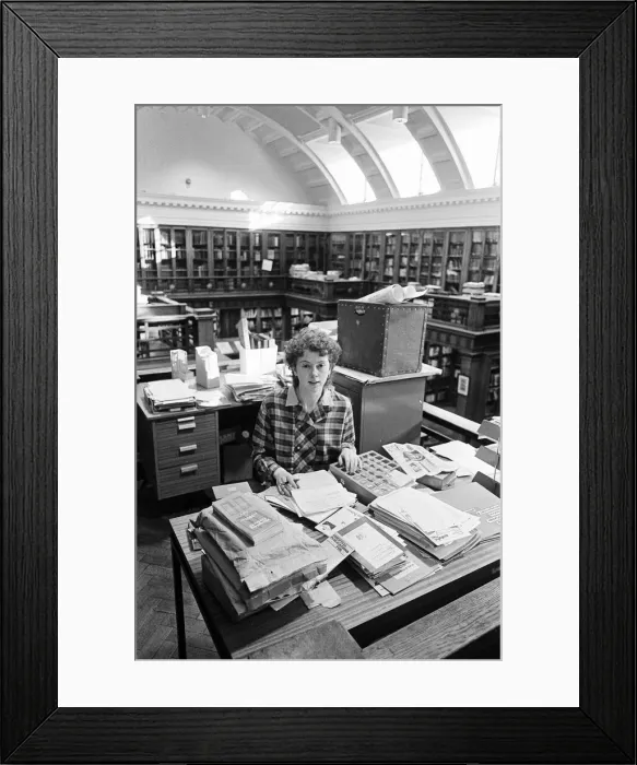 Framed Print : Central Library, Victoria Square, Middlesbrough, 21st October 1985 Framed Print : Central Library, Victoria Square, Middlesbrough, 21st October 1985