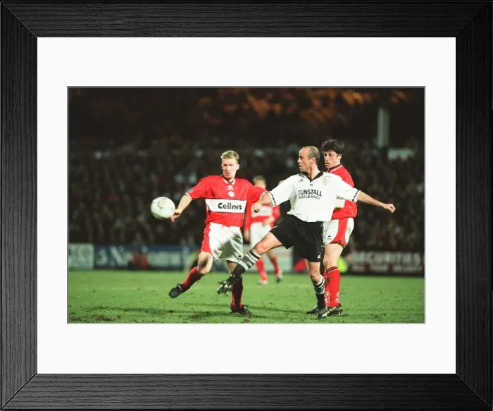 Framed Print : Port Vale 0 - 1 Middlesbrough, Division One match held at Vale Park. 24th April 1998 Framed Print : Port Vale 0 - 1 Middlesbrough, Division One match held at Vale Park. 24th April 1998