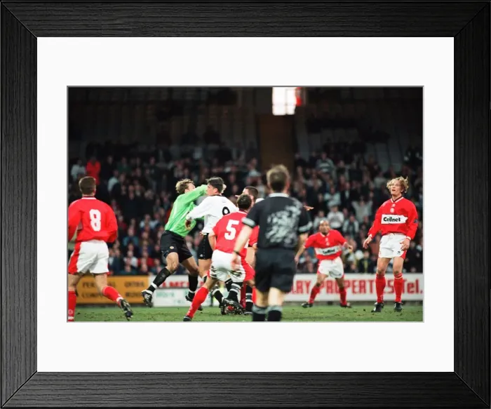 Framed Print : Port Vale 0 - 1 Middlesbrough, Division One match held at Vale Park. 24th April 1998