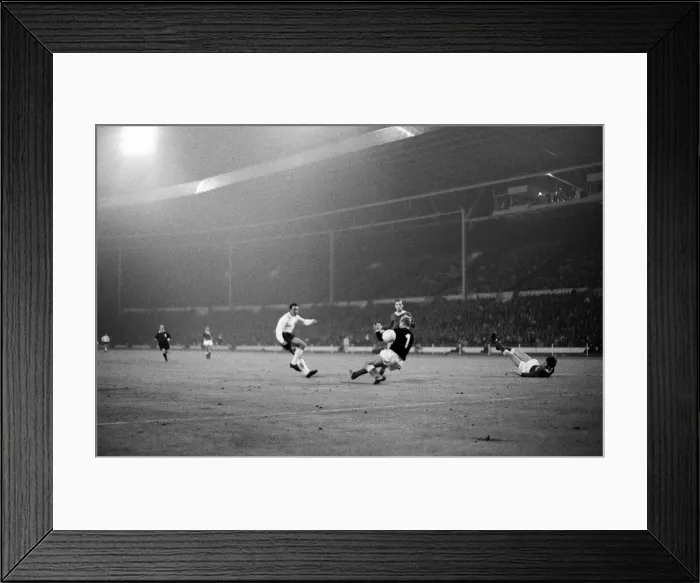 Framed Print : International Friendly match at Wembley Stadium. England 2 v Austria 3 Framed Print : International Friendly match at Wembley Stadium. England 2 v Austria 3