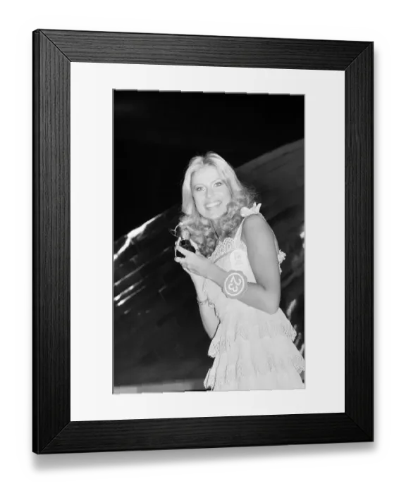 Framed Print : Dagmar Winkler, Miss Germany, Miss World Contestant, voted Miss Photogenic, pictured during rehearsals, London, 16th November 1977 Framed Print : Dagmar Winkler, Miss Germany, Miss World Contestant, voted Miss Photogenic, pictured during rehearsals, London, 16th November 1977