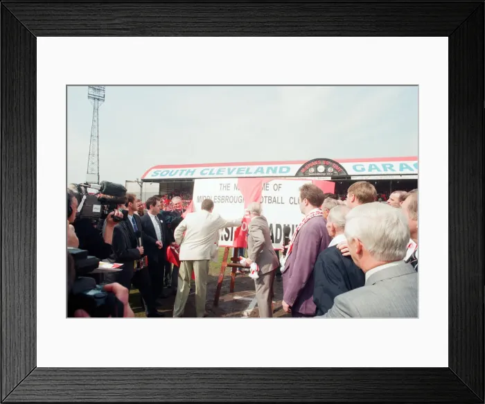 Framed Print : Middlesbrough 2-1 Luton Town, League Division One match at Ayresome Park