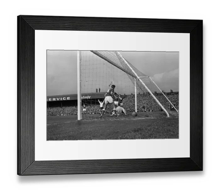 Framed Print : British Home Championship match at Windsor Park, Belfast. Northern Ireland 3 v England 4 Framed Print : British Home Championship match at Windsor Park, Belfast. Northern Ireland 3 v England 4