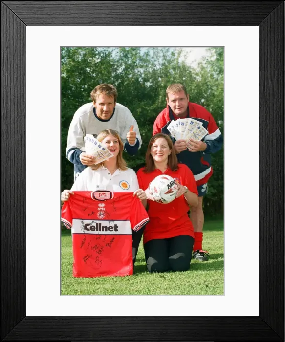 Framed Print : Alison Pickering, lottery manager (left) and Franca Herd
