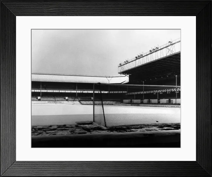 Framed Print : Goodison Park, home to Everton FC, the football stadium is located in Walton, Liverpool Framed Print : Goodison Park, home to Everton FC, the football stadium is located in Walton, Liverpool