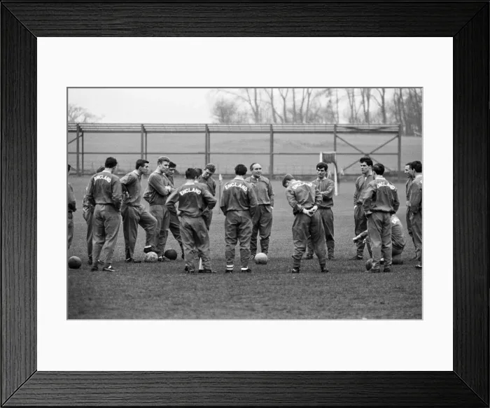 Framed Print : England football squad at Lilleshall, Shropshire for a training and tactical get together Framed Print : England football squad at Lilleshall, Shropshire for a training and tactical get together