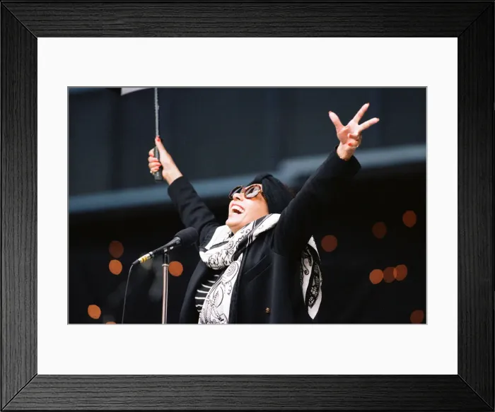 Framed Print : Shirley Bassey performing at the Cor World Choir concert at Cardiff Arms Park