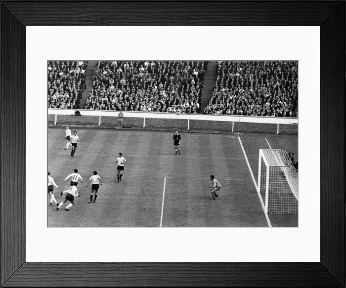 Framed Print : 1966 World Cup Group 1 match at Wembley Stadium. England 0 v Uruguay 0 Framed Print : 1966 World Cup Group 1 match at Wembley Stadium. England 0 v Uruguay 0