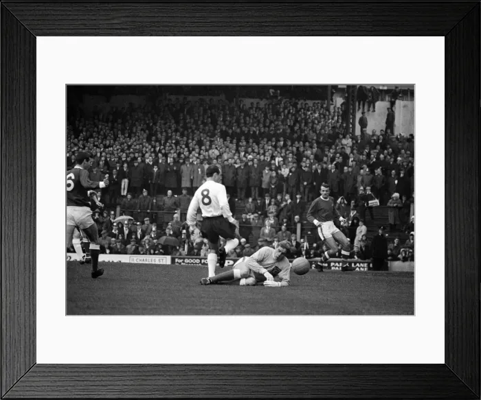 Framed Print : International football match at Ninian Park, Cardiff. Wales 0 v England 0