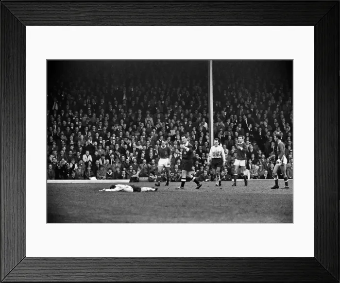 Framed Print : International football match at Ninian Park, Cardiff. Wales 0 v England 0