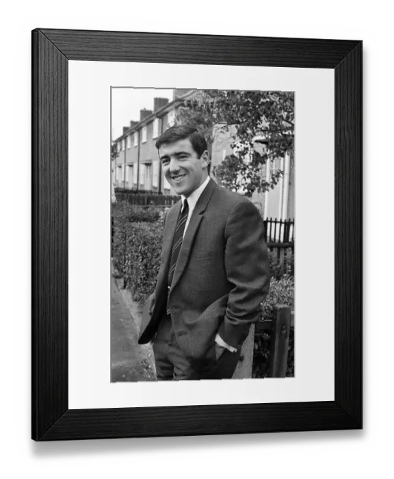 Framed Print : Footballer Terry Venables on his way to work using public transport in London