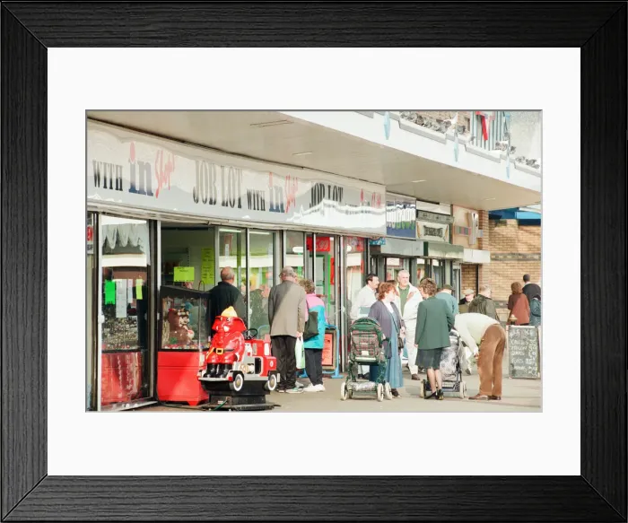 Framed Print : The Forum Shopping Centre, Segedunum Way, Wallsend, Tyne and Wear, 14th October 1996 Framed Print : The Forum Shopping Centre, Segedunum Way, Wallsend, Tyne and Wear, 14th October 1996