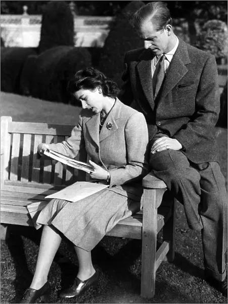 Princess Elizabeth and Lt Philip Mountbatten at Romsey Hants on their honeymoon