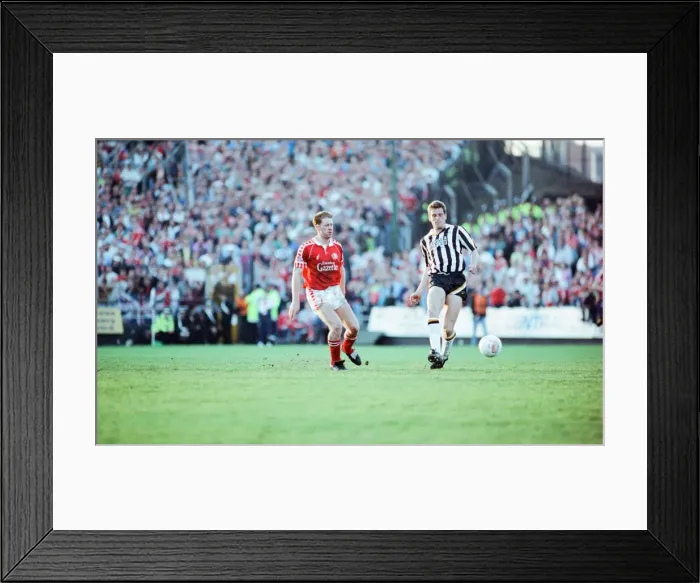 Framed Print : Notts County 1-0 Middlesbrough, League Division Two Play Off 2nd Leg match at Meadow Lane Framed Print : Notts County 1-0 Middlesbrough, League Division Two Play Off 2nd Leg match at Meadow Lane