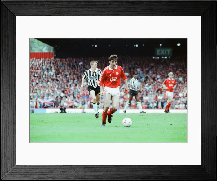 Framed Print : Middlesbrough 1-1 Notts County, League Division Two Play Off 1st Leg match at Ayresome Framed Print : Middlesbrough 1-1 Notts County, League Division Two Play Off 1st Leg match at Ayresome